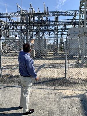 Lake Worth Beach gets $23M federal grant for electric utility .